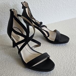 Life Stride Soft System Heels